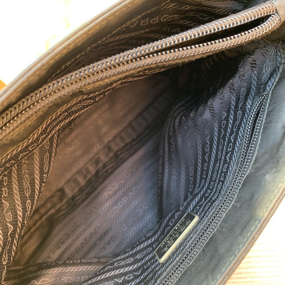 FREE Prada (Authentic) Blouse w/ a purchase of the Authentic Prada Bag - Picture 9 of 15